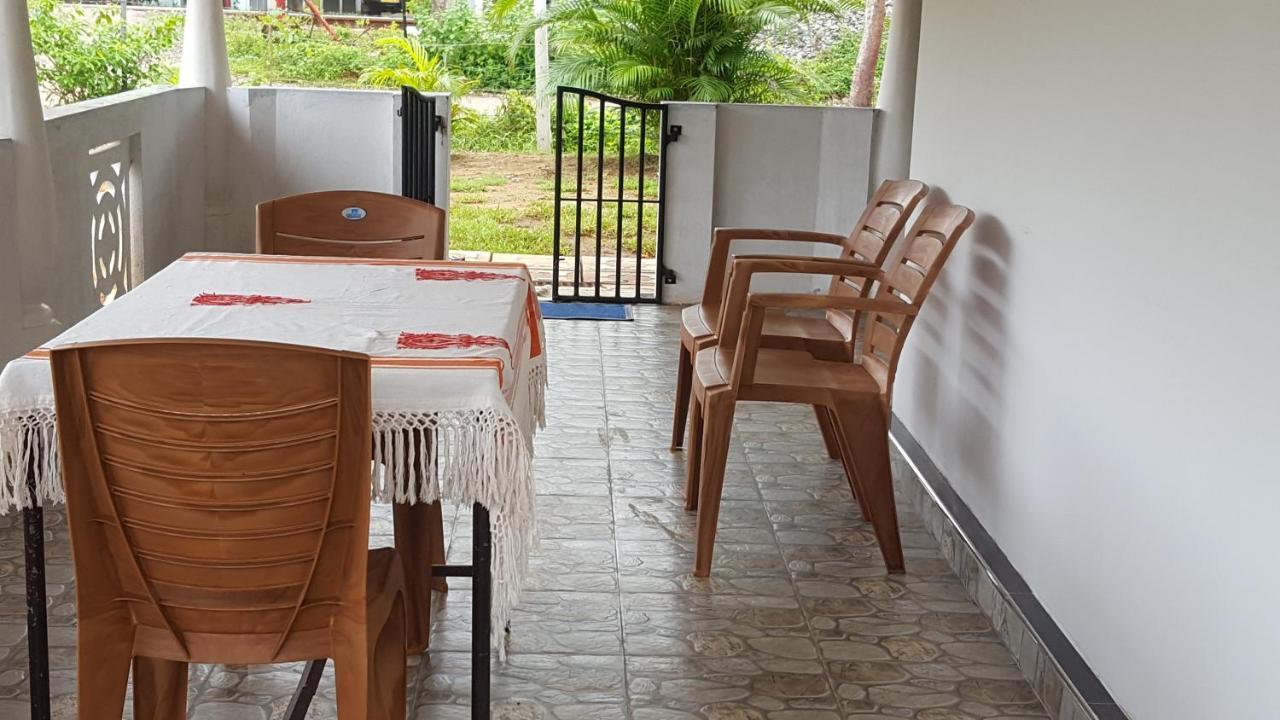 Anura Home Stay Kalutara Exterior foto