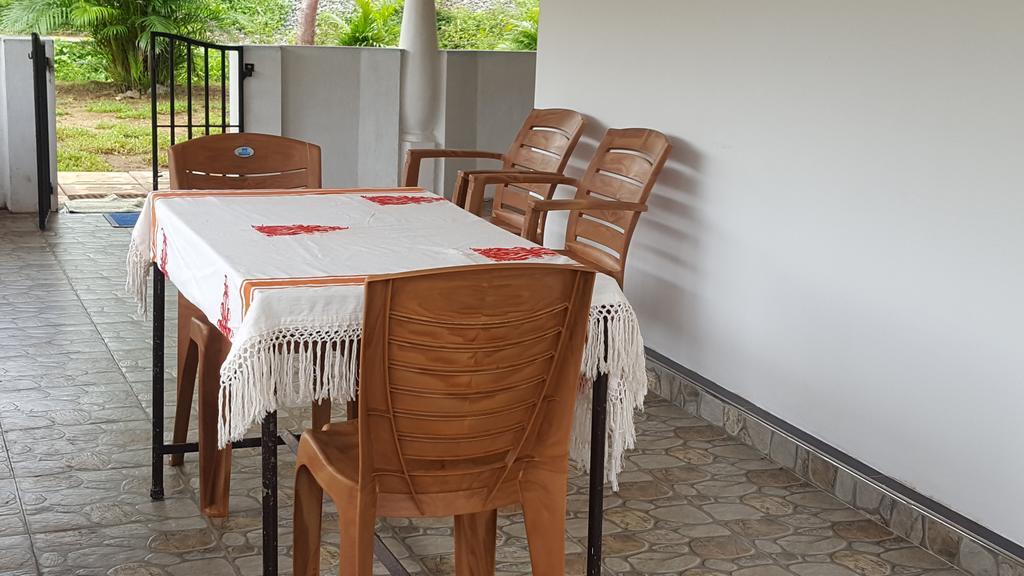 Anura Home Stay Kalutara Exterior foto